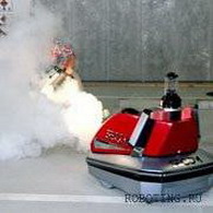 робот-охранник стреляет в преступников дымом